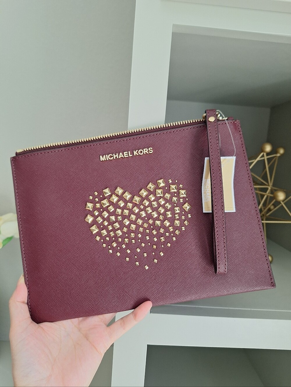 NWT authentic Michael Kors heart xl zip wristlet
